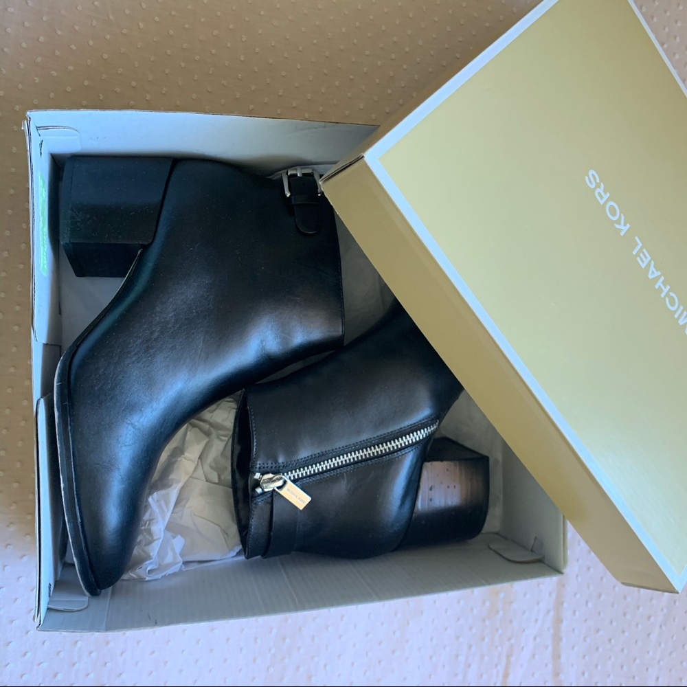 Michael Kors Pointed Toe Ankle Booties